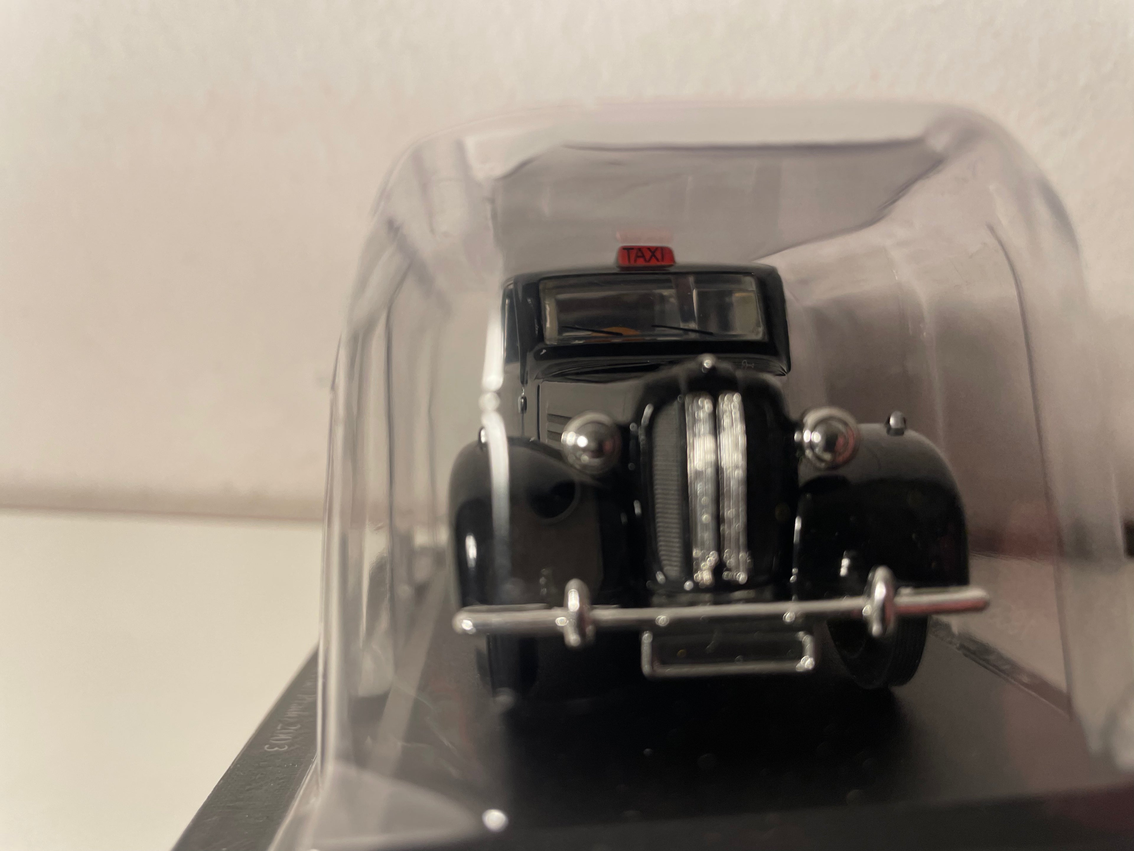 Austin FX3 noir de 1958 (Taxi à Londres) - Del Prado