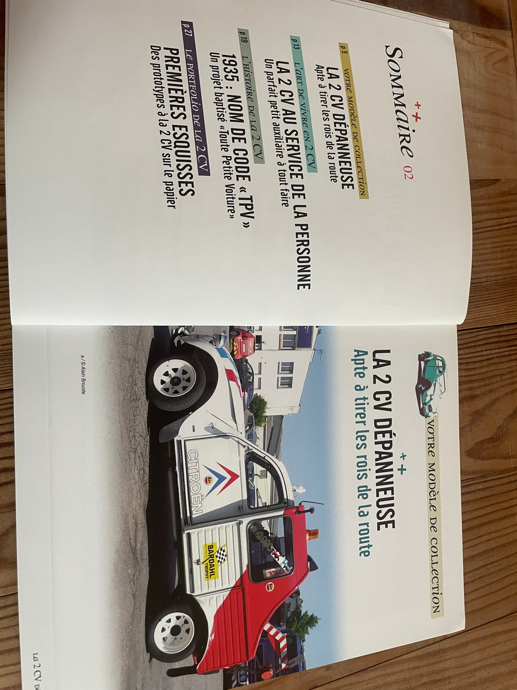 Fascicules sur les 2 CV Citroën (collection AUTO PLUS)