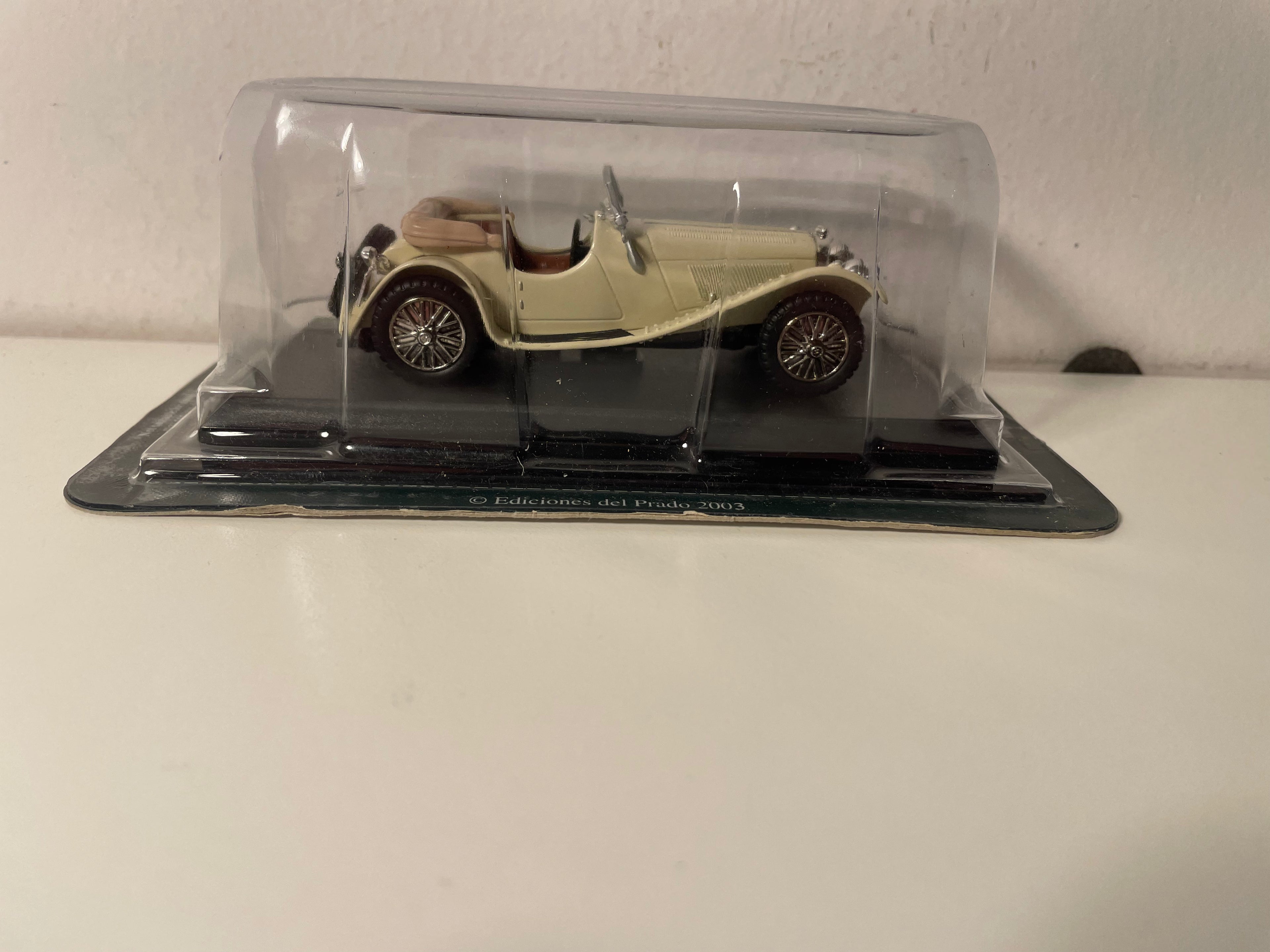 Jaguar SS-100 beige/crema