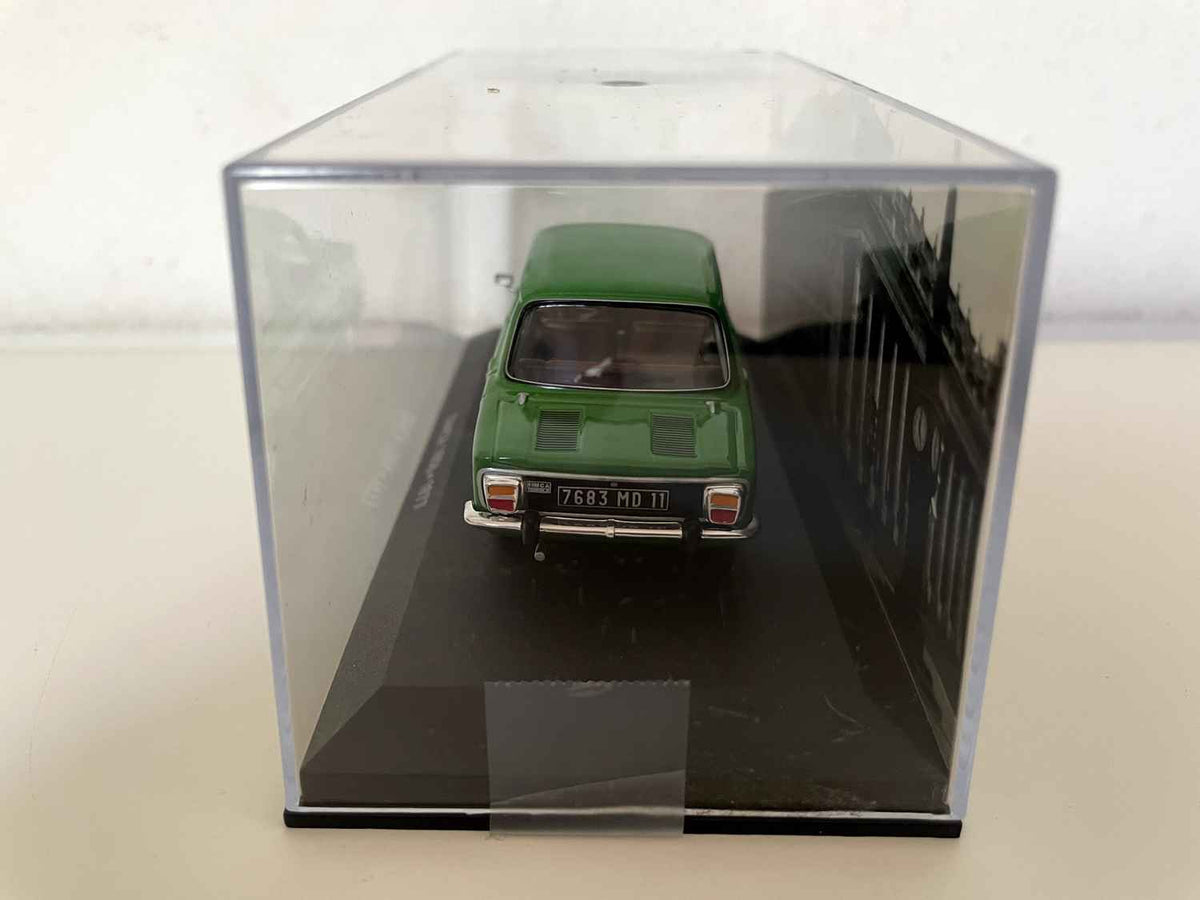 Gréng SIMCA 1006 vun 1977
