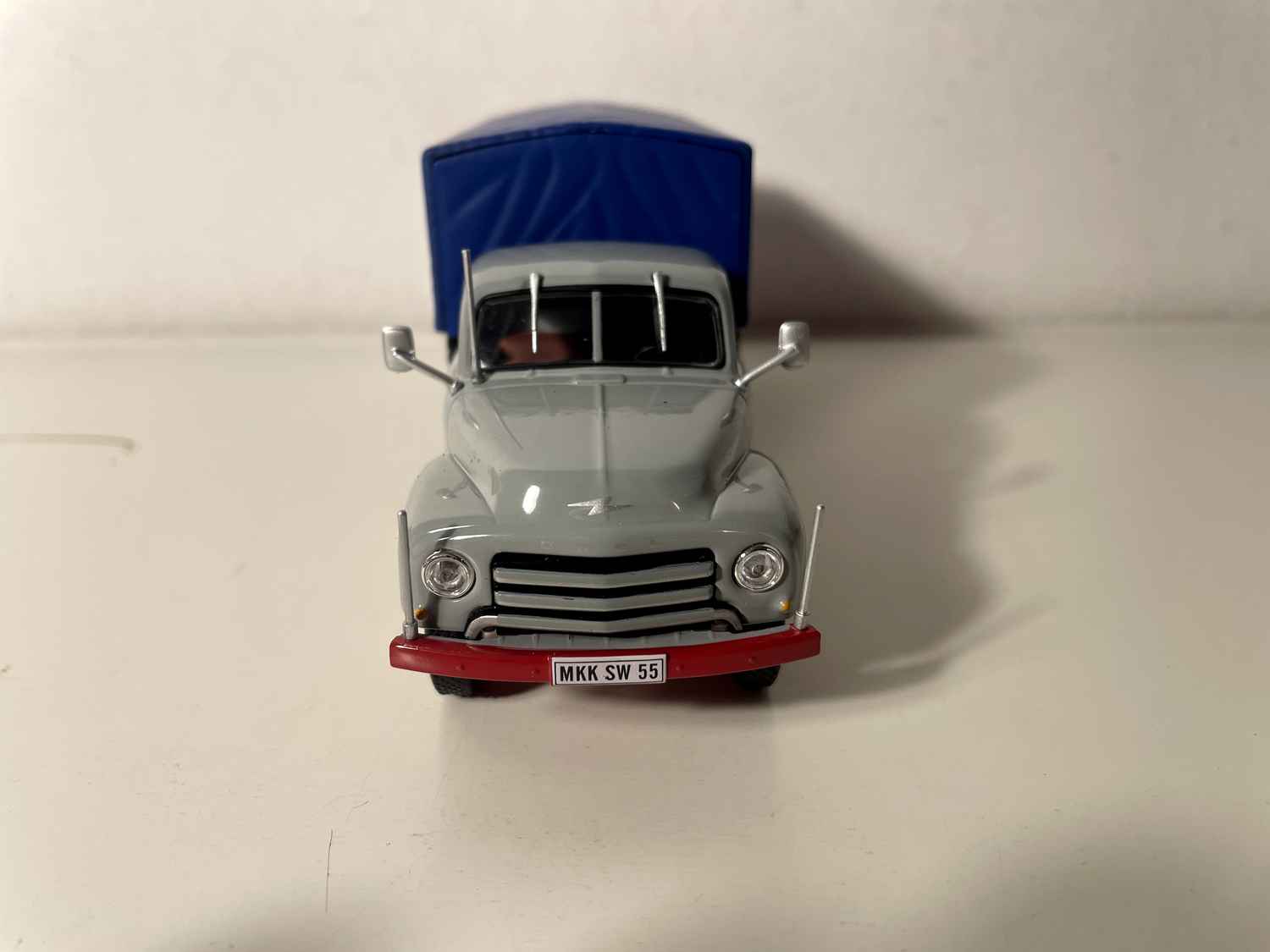 OPEL BLITZ 2 ciężarówka (szara ciężarówka z niebieską plandeką)