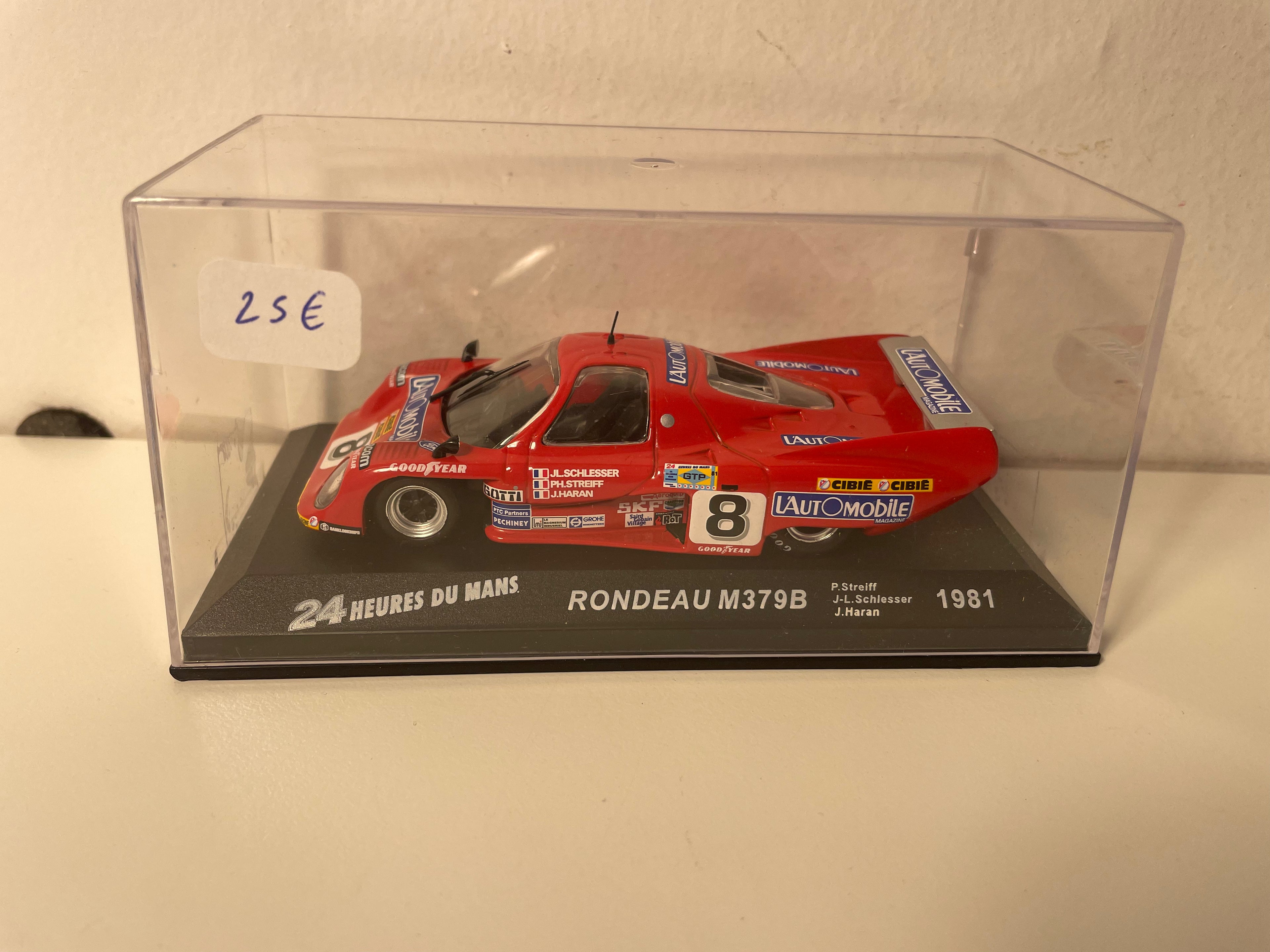 Rondeau M379B rouge numéro 8 - 24 heures du Mans de 1981