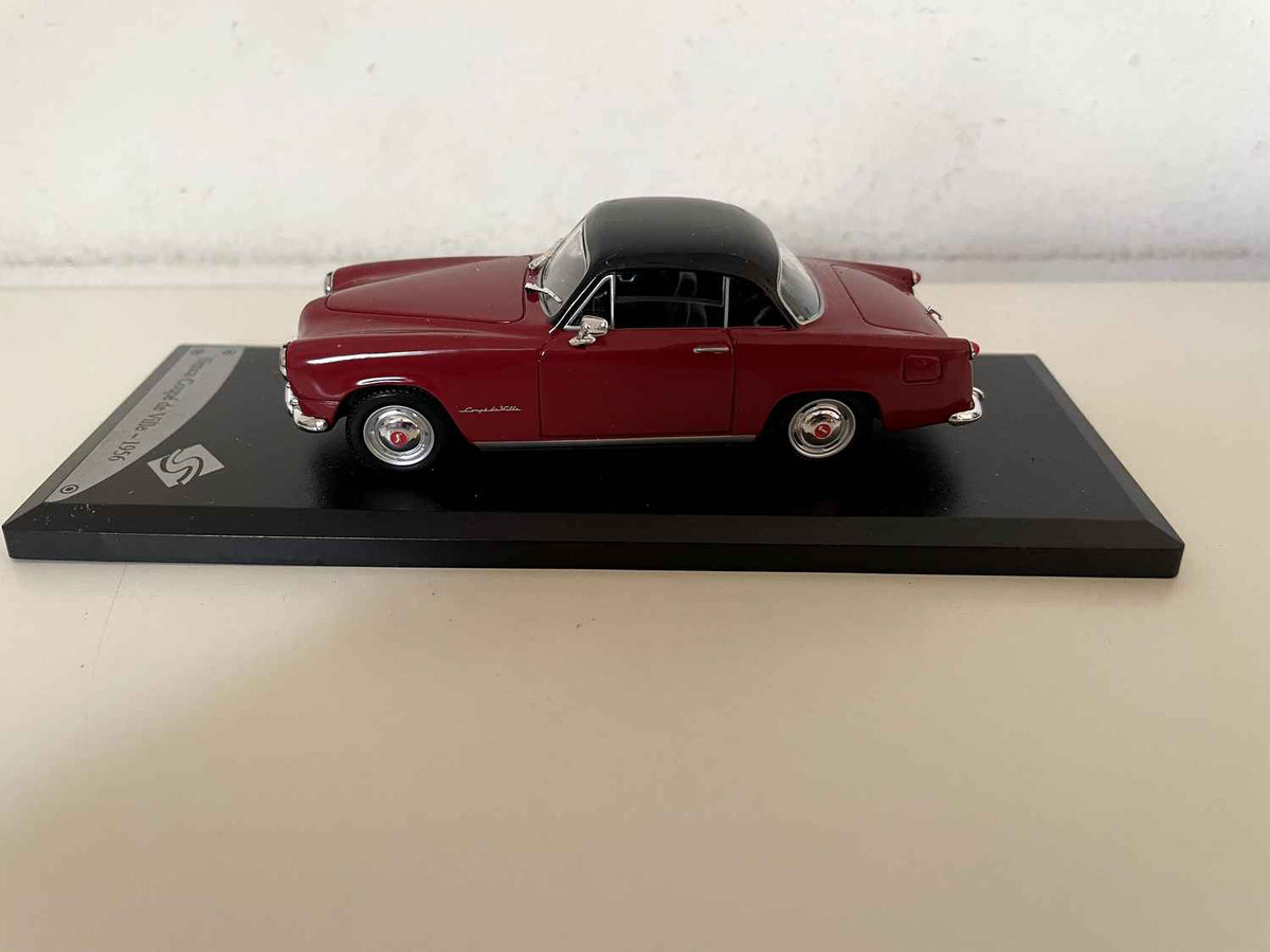 Simca coupé de ville bordeaux de 1956 (Solido)