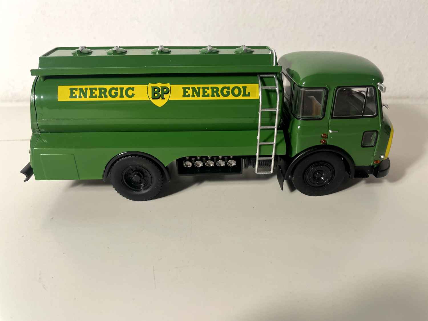 Cysterna SOMUA LRS JL ENERGIC / BP / ENERGOL
