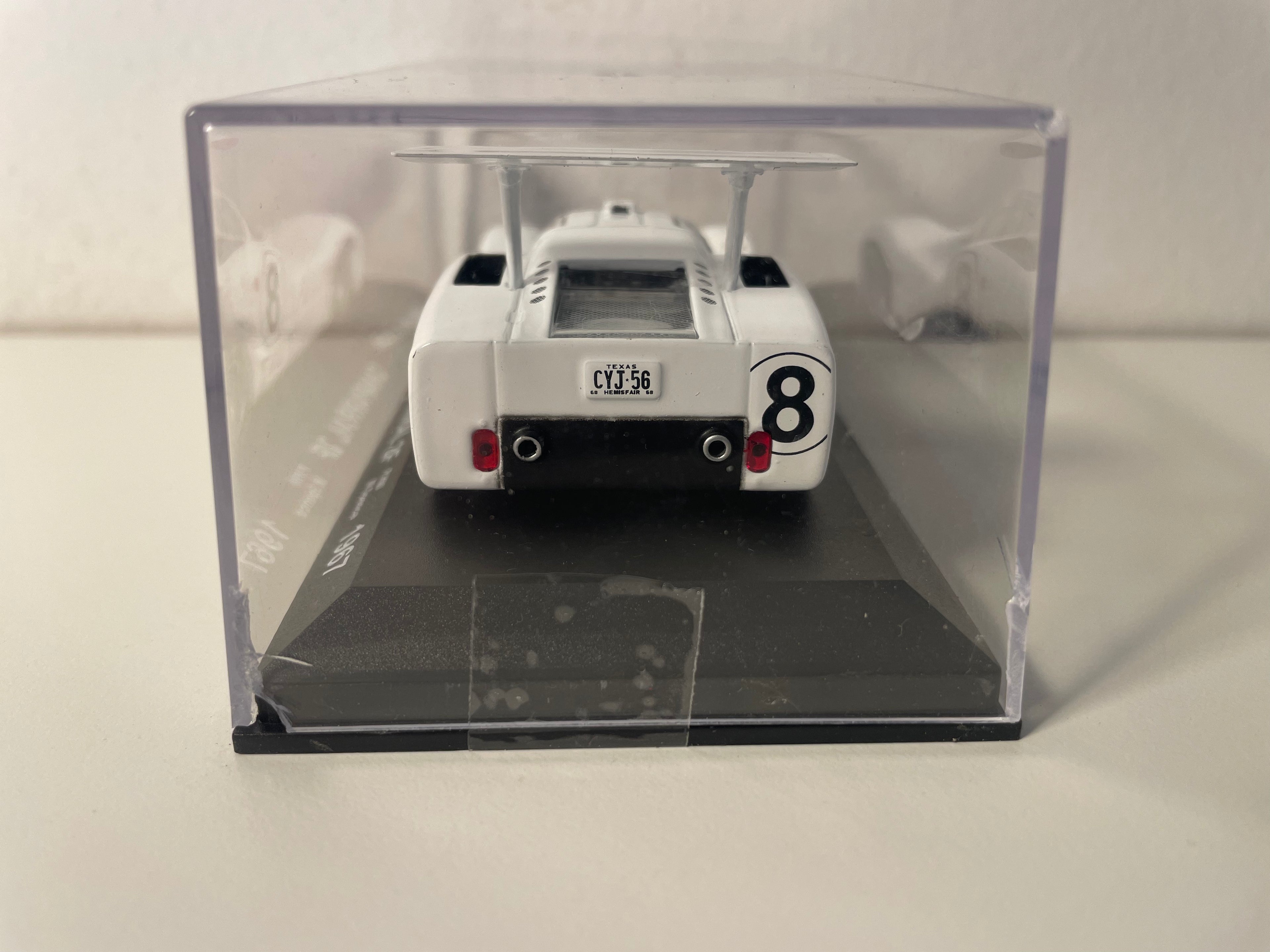 Biały Chaparral 2F numer 8 (24-godzinny wyścig Le Mans 1967)