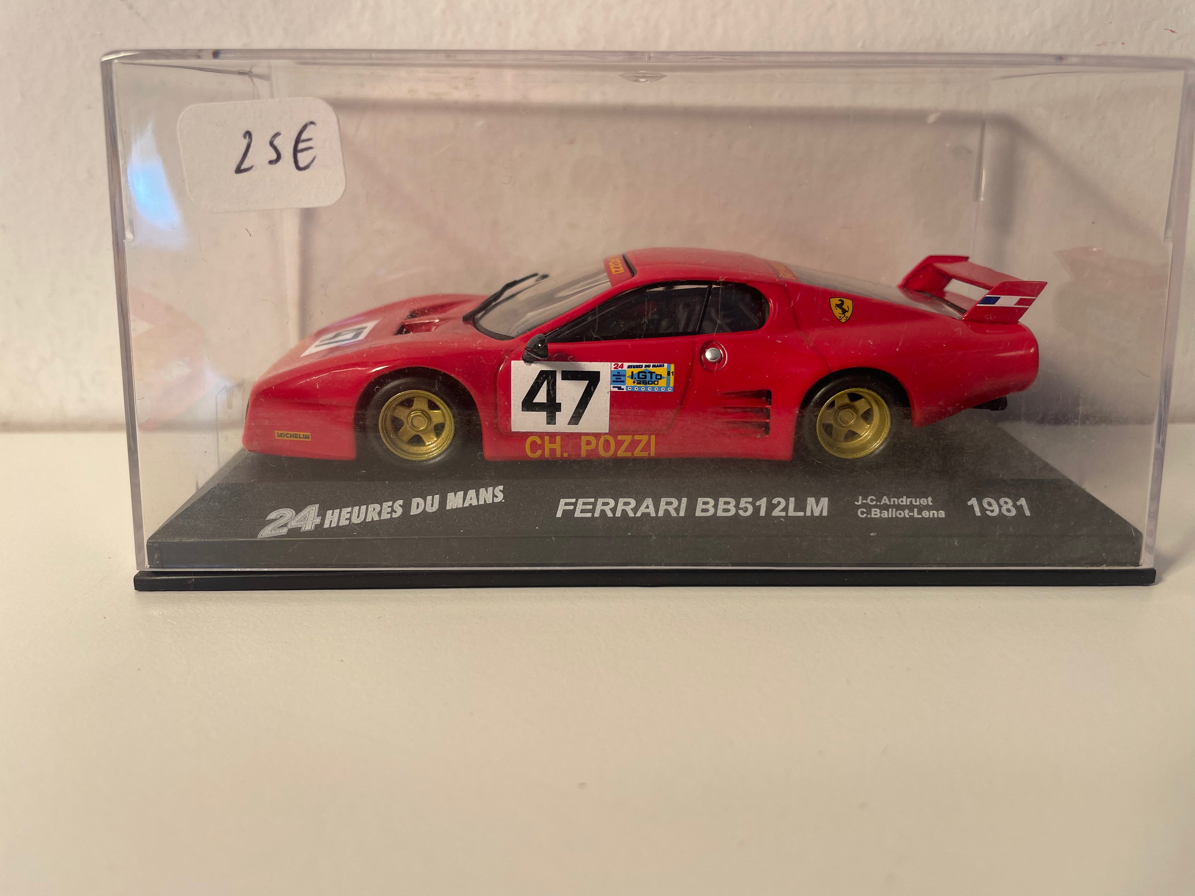 Ferrari BB512LM rout Nummer 47 (24 Stonnen vu Le Mans 1981)