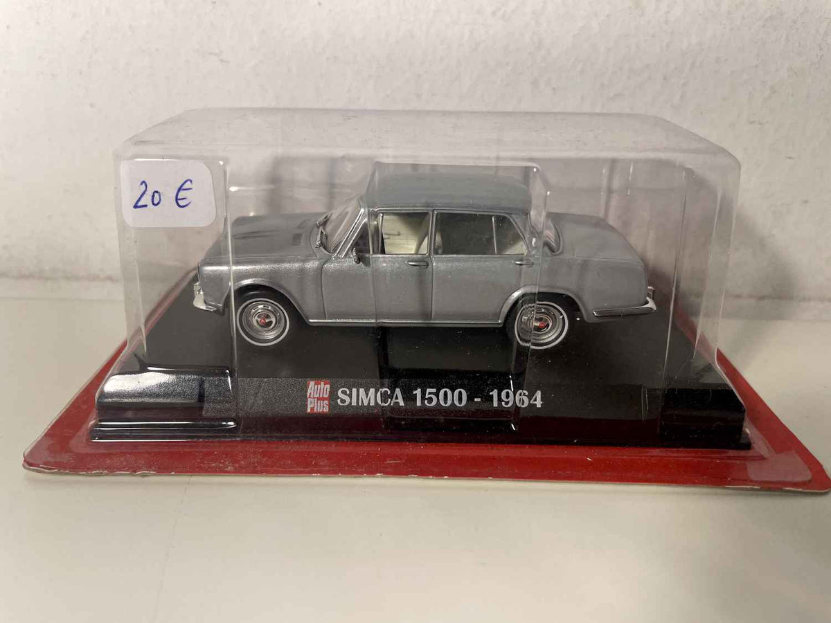 1964 gro Simca 1500 (Auto Plus)