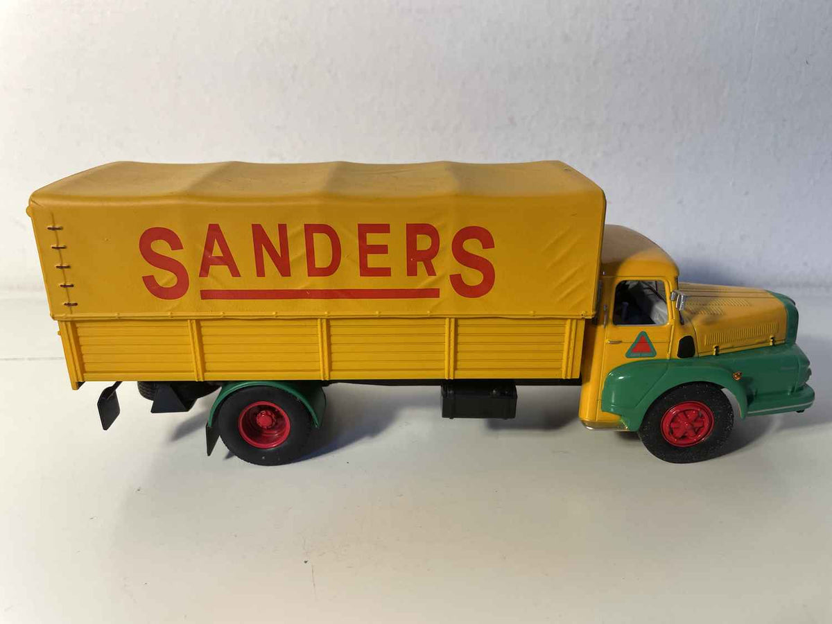 Unic ZU "Alpes" SANDERS truck from 1962