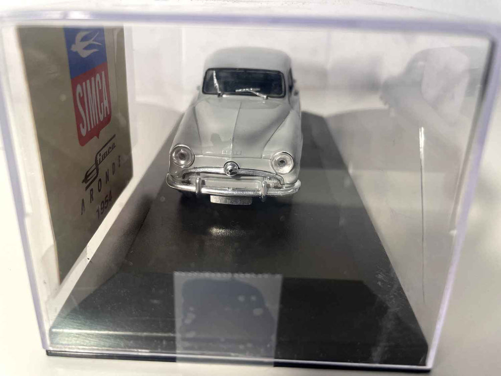 1954 Norev szary Simca Aronde (samochód dodany do bazy)