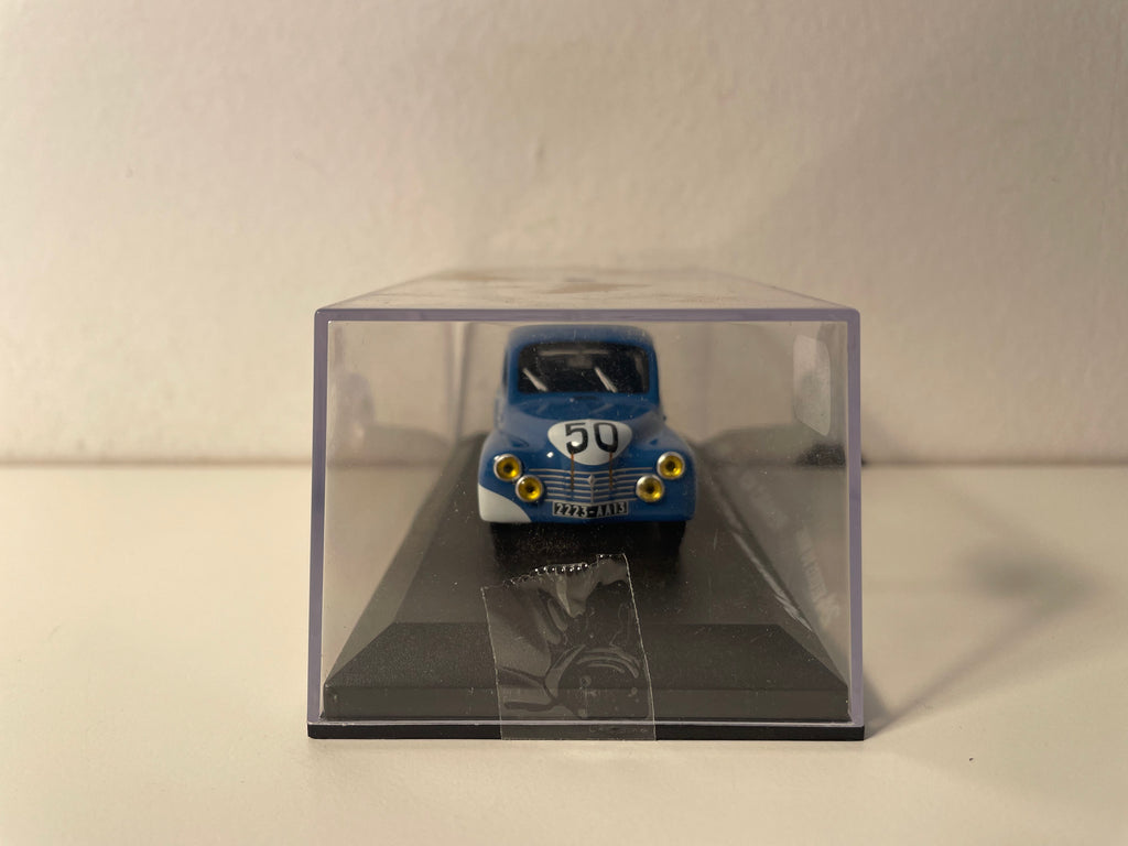 Renault 4 CV blaue Nummer 50 - 24 Stunden von Le Mans 1951