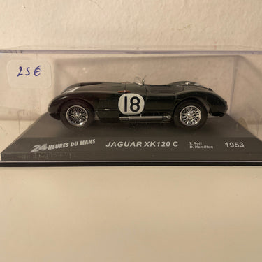 Jaguar XK120C verde-escuro número 18 (24 Horas de Le Mans de 1953)