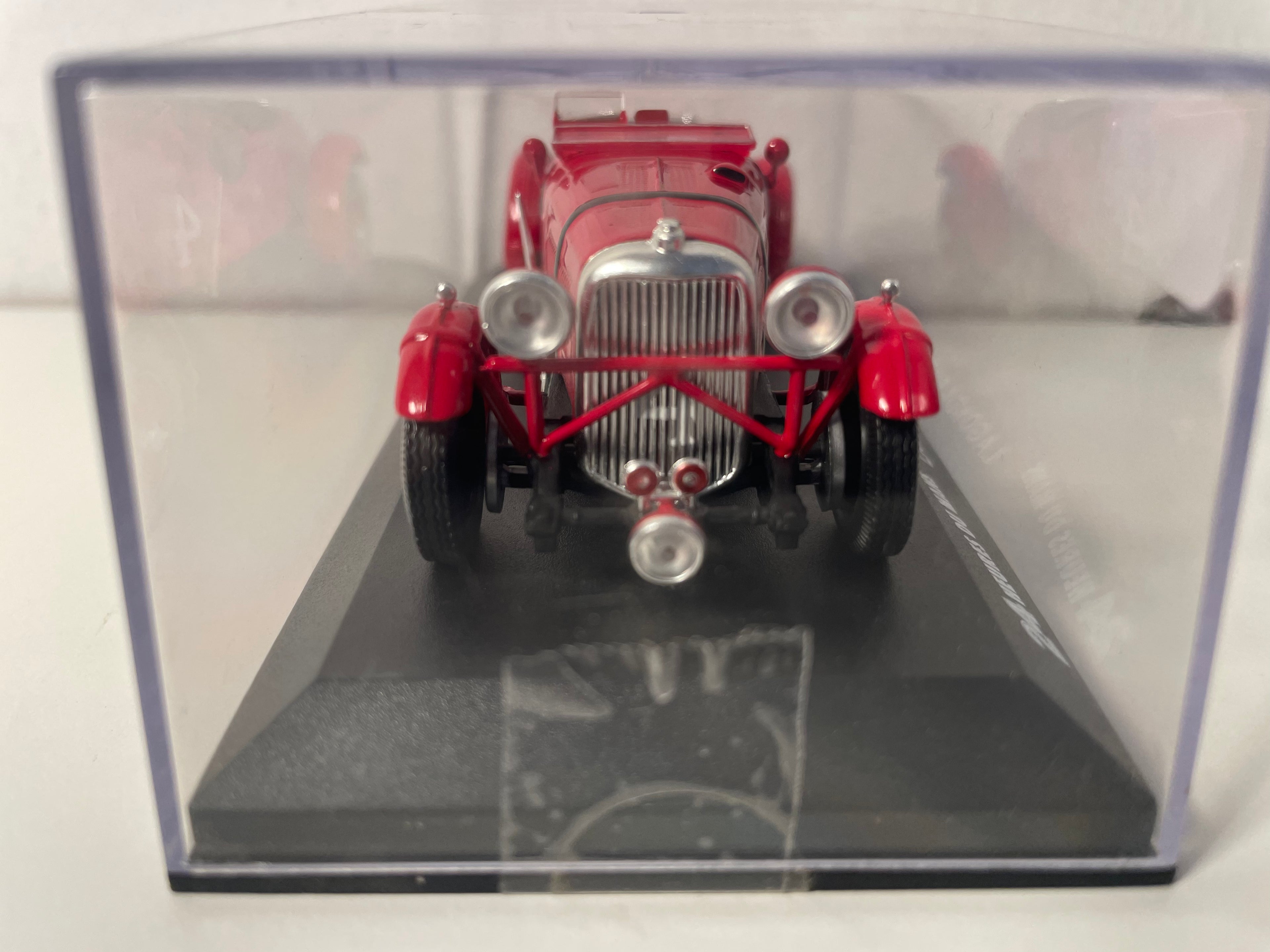 Lagonda Rapide rojo número 4 (24 Horas de Le Mans de 1935)