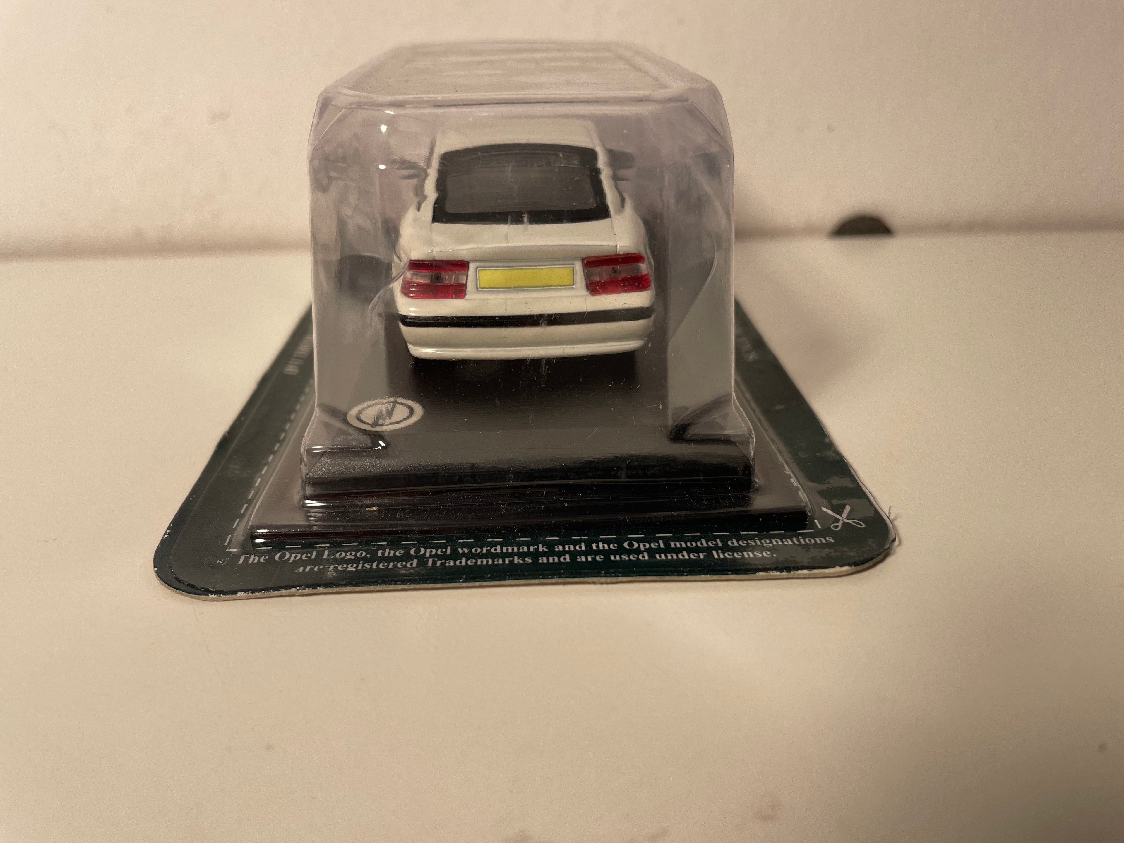 Opel Calibra wäiss/crème