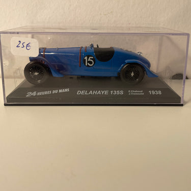 Delahaye 135S bleue numéro 15 (24 heures du Mans de 1938)