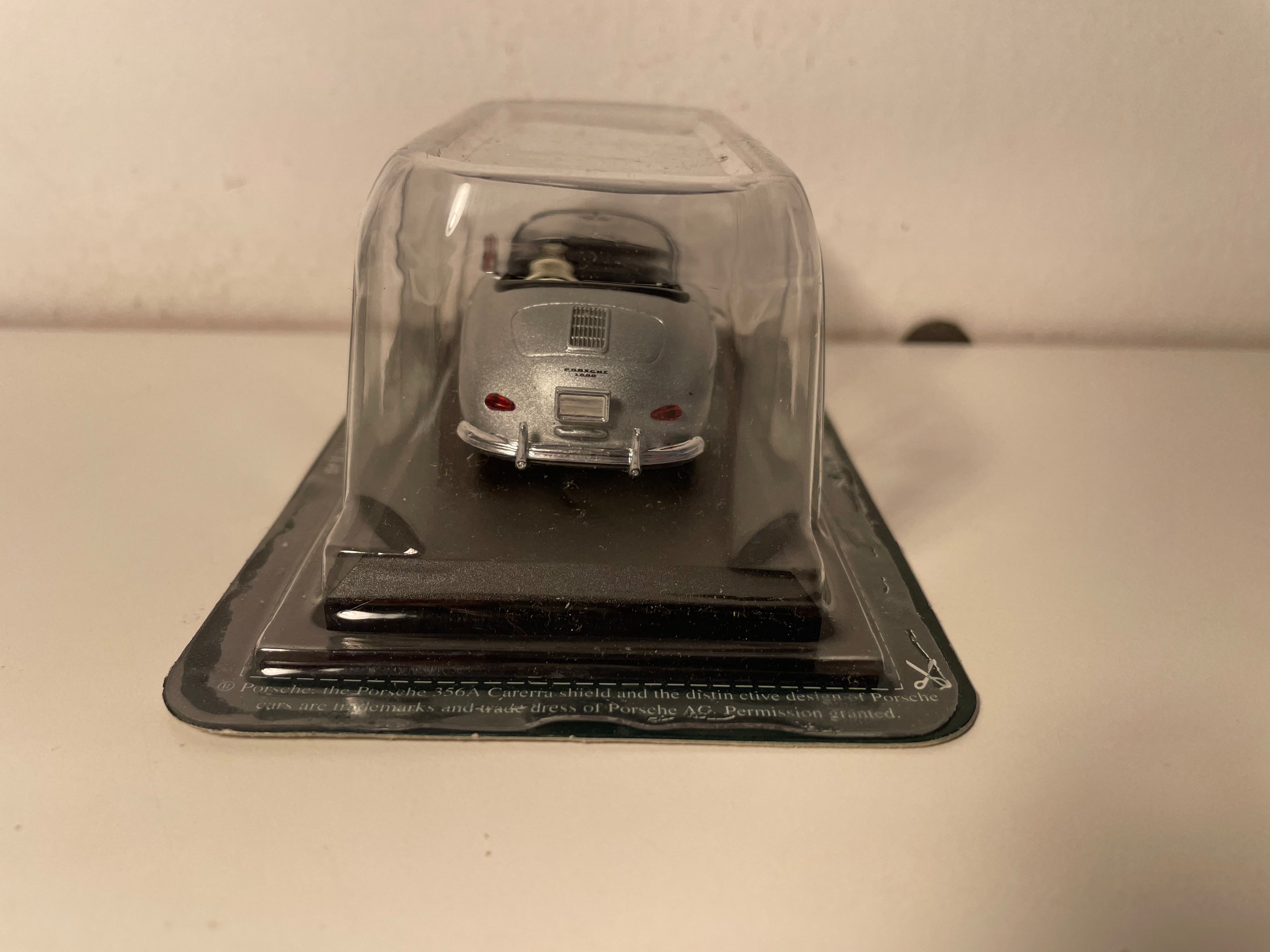Szary Porsche 356A