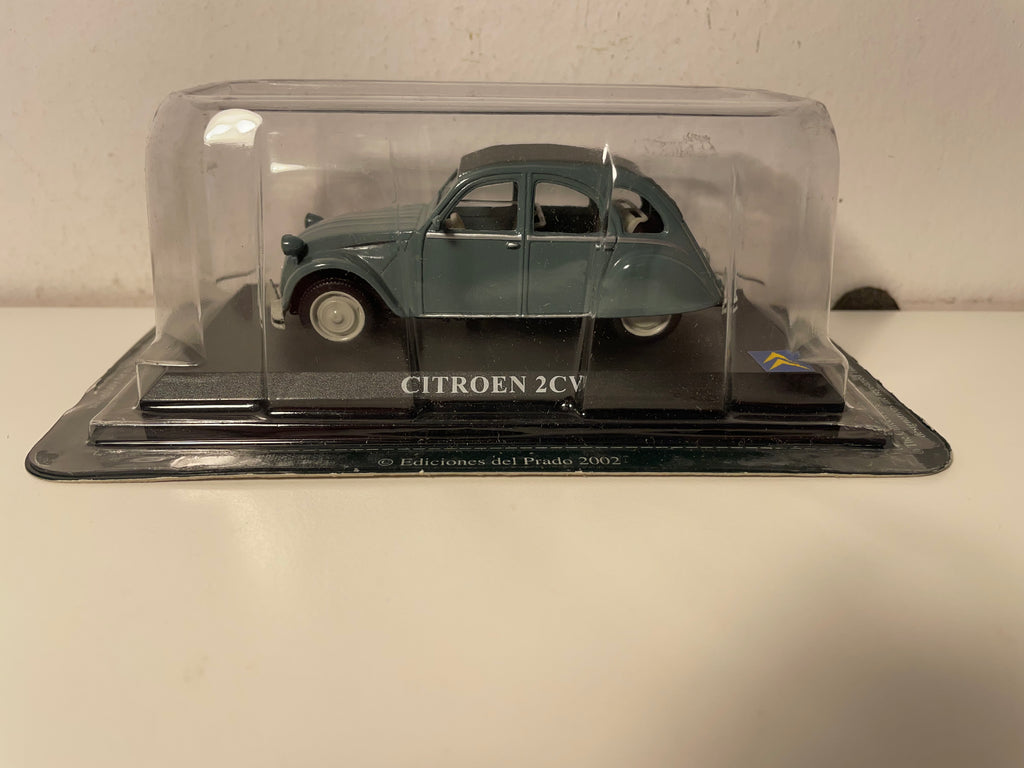 Citroën 2 cv verte foncée ? et capote grise foncée - Del Prado