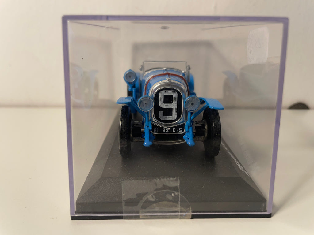 Chenard et Walker bleue numéro 3 - 24 heures du Mans de 1923