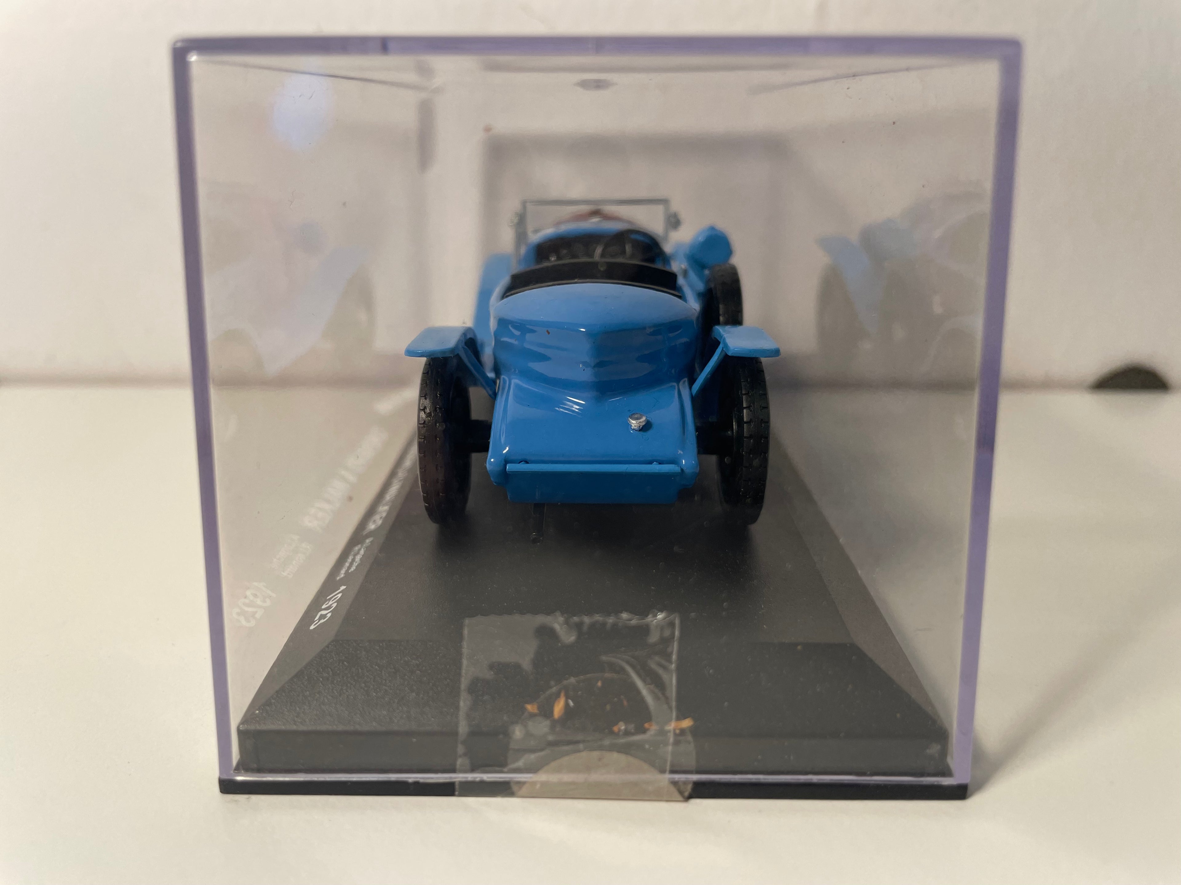 Chenard et Walker bleue numéro 3 - 24 heures du Mans de 1923