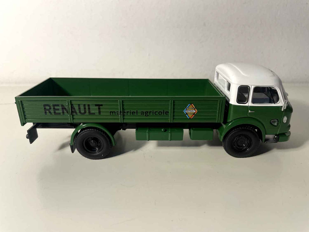 Camion Saviem JL21 verde con cabina verde e bianca - camion piattaforma "Renault Materiale agricolo" - Francia 1972