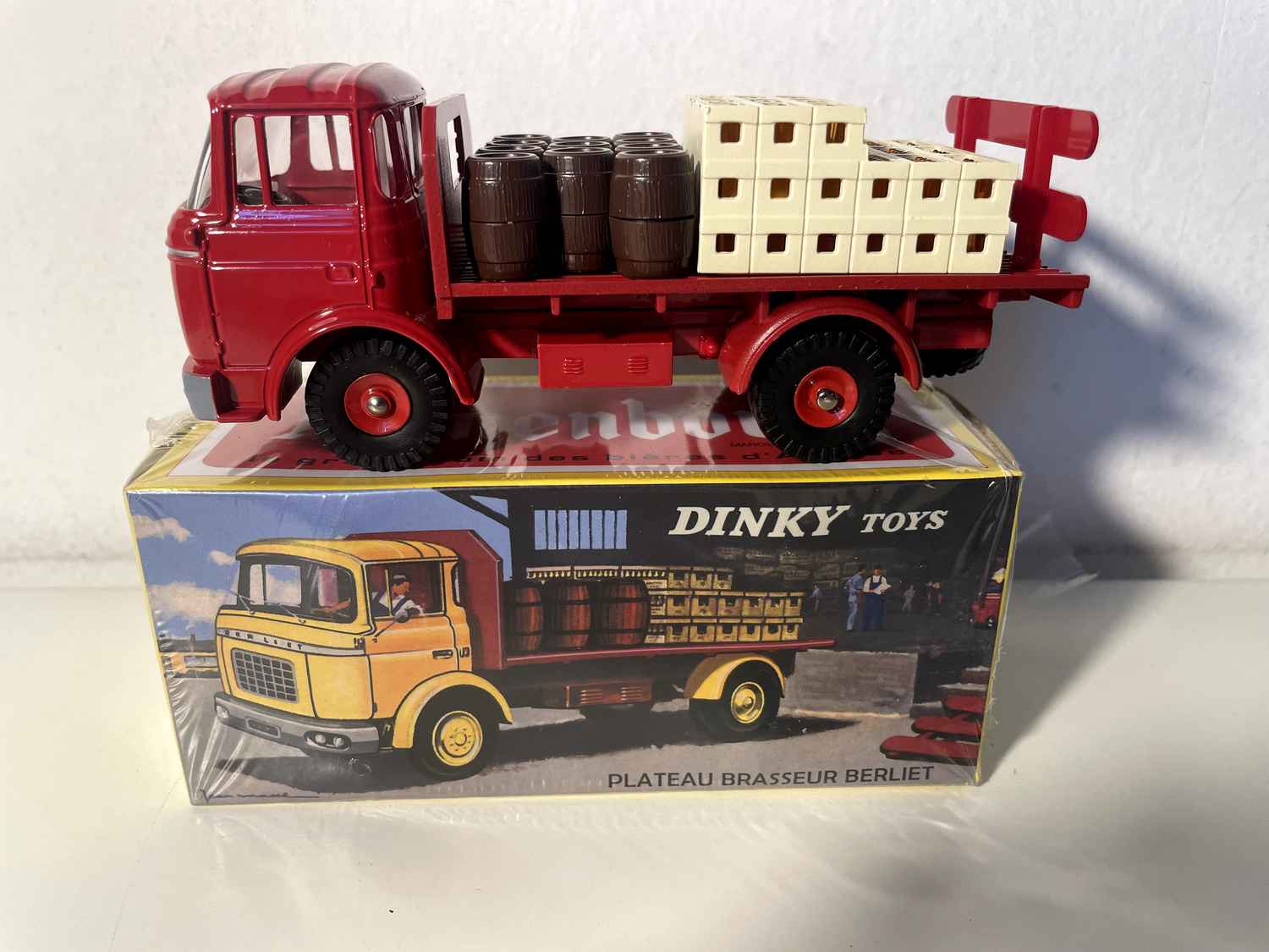 GAK BERLIET Brauerei fir den Transport vu KRONENBOURG Béier - Dinky-Toys (Atlas Editiounen)