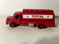 Camion UNIC MZ-36 Saverne - camion cisterna TOTAL rosso