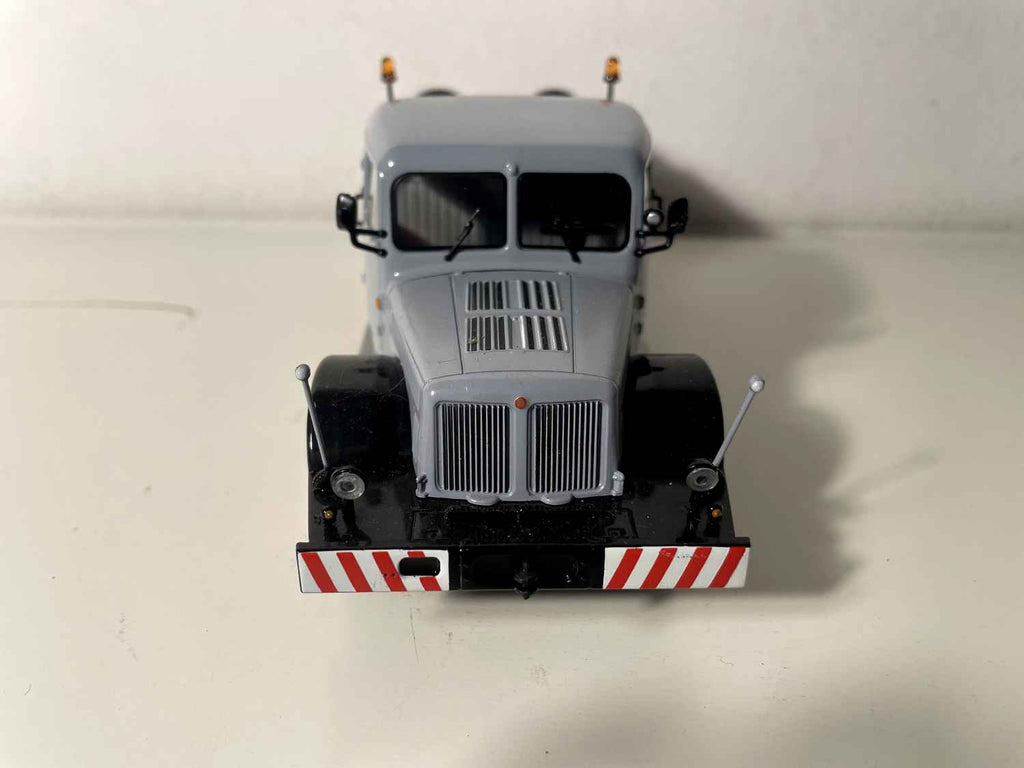 Tatra 141 Grauer Lkw (Tschechoslowakei 1957)