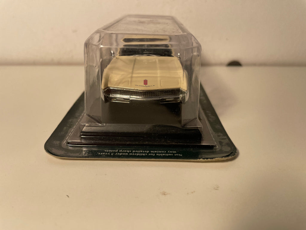Oldsmobile Toronado beige/marron claire?? (voiture américaine) - Del Prado