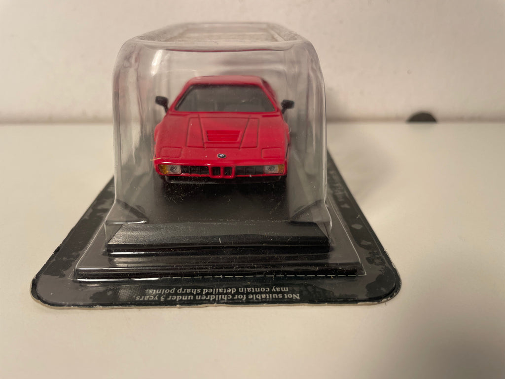 BMW M1 rouge - Del Prado