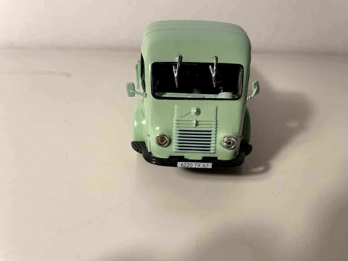 Hellgréng Renault Galion Zuch - Marrel Zucher