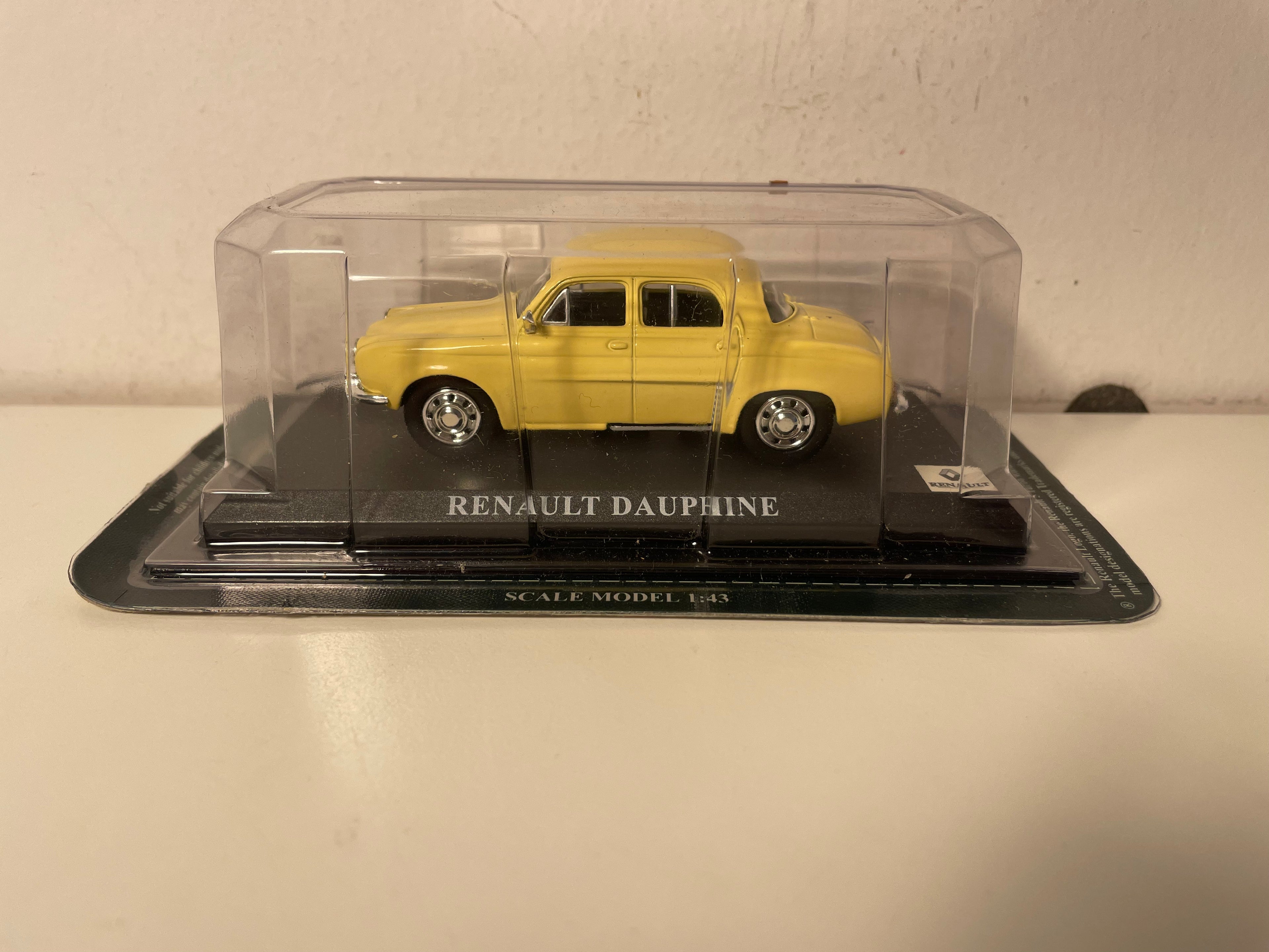 Renault Dauphine jaune pâle - Del Prado
