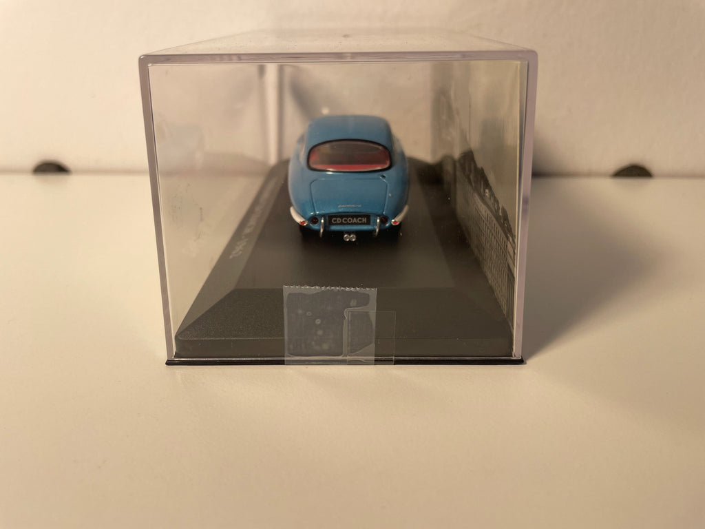 Panhard CD Coach azul de 1962