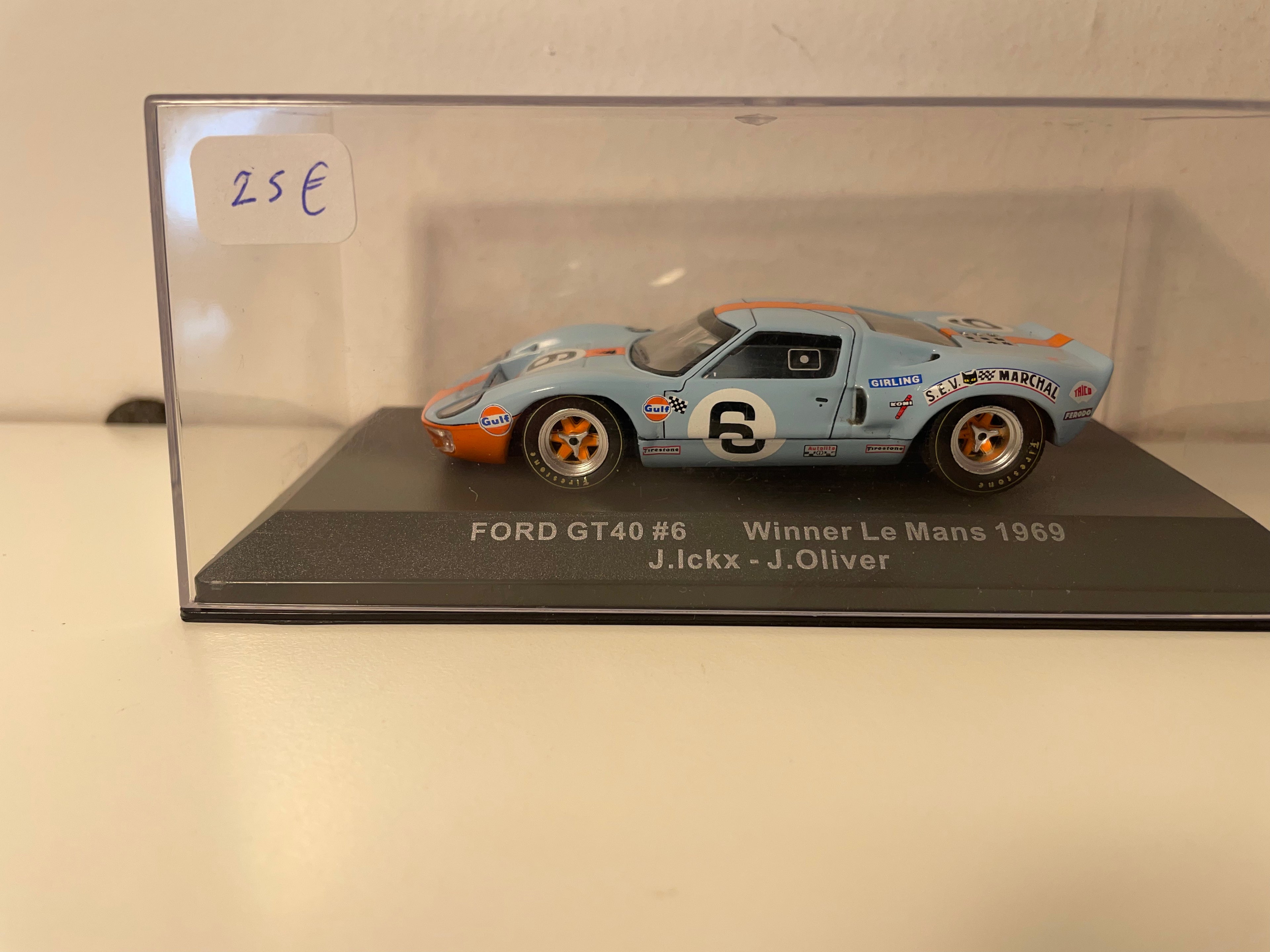 Ford GT40 blue and orange (GULF colors) number 6 - 24 Hours of Le Mans 1969