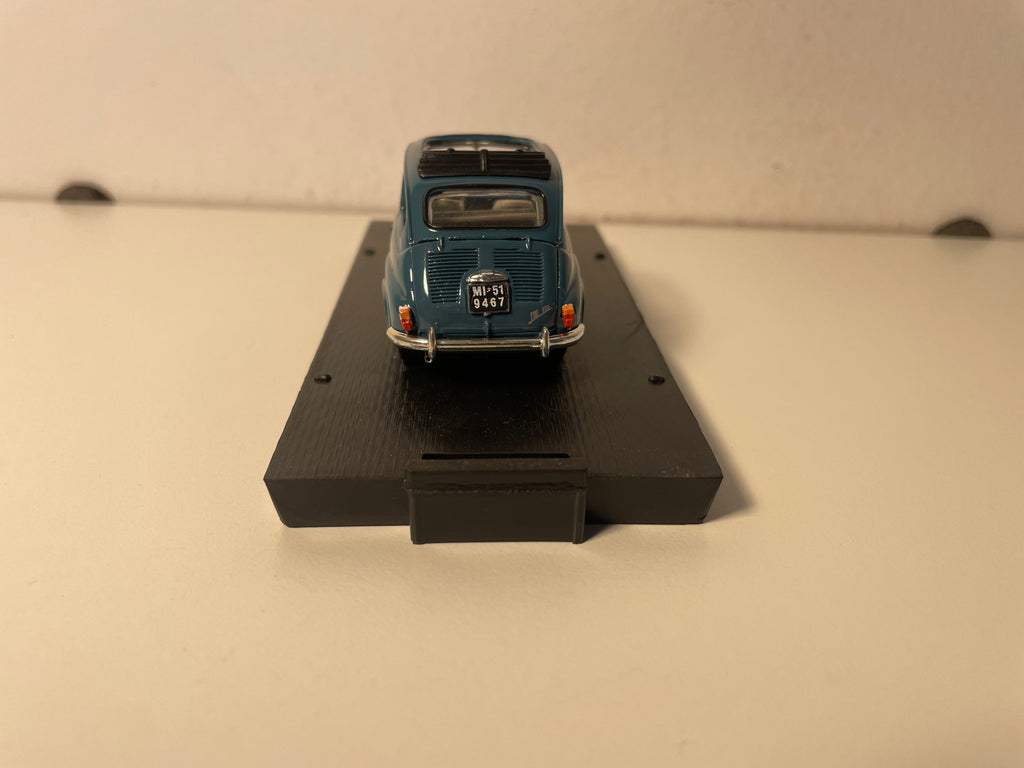Fiat 600 blou? - BRUMM