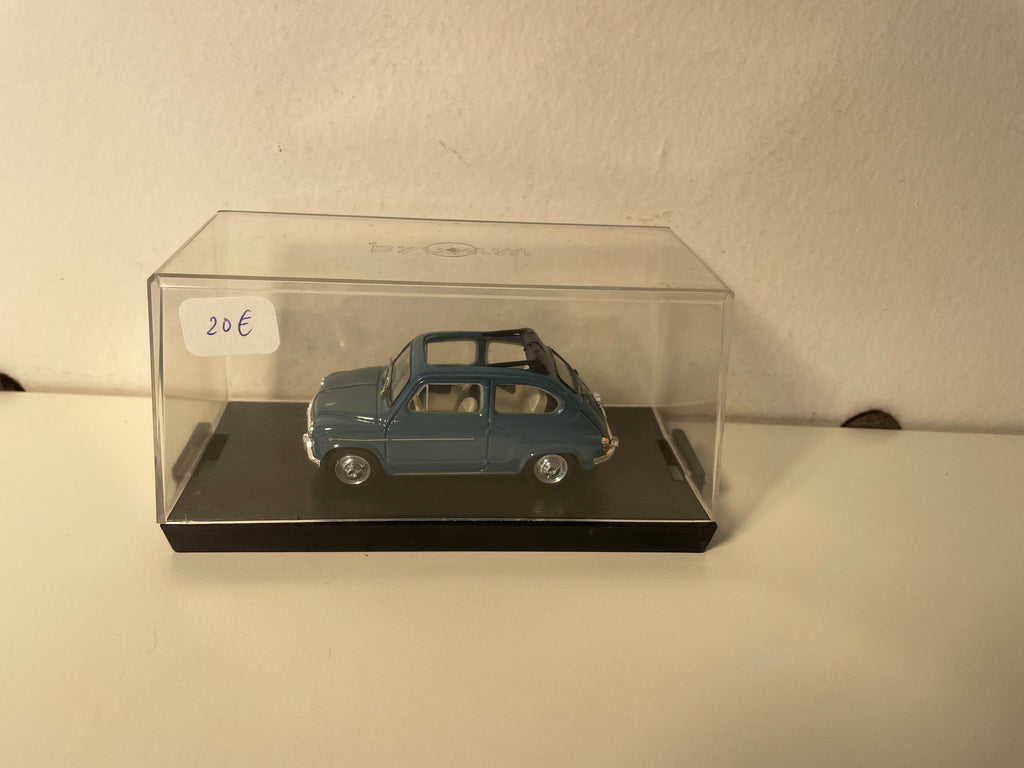 Fiat 600 blou? - BRUMM