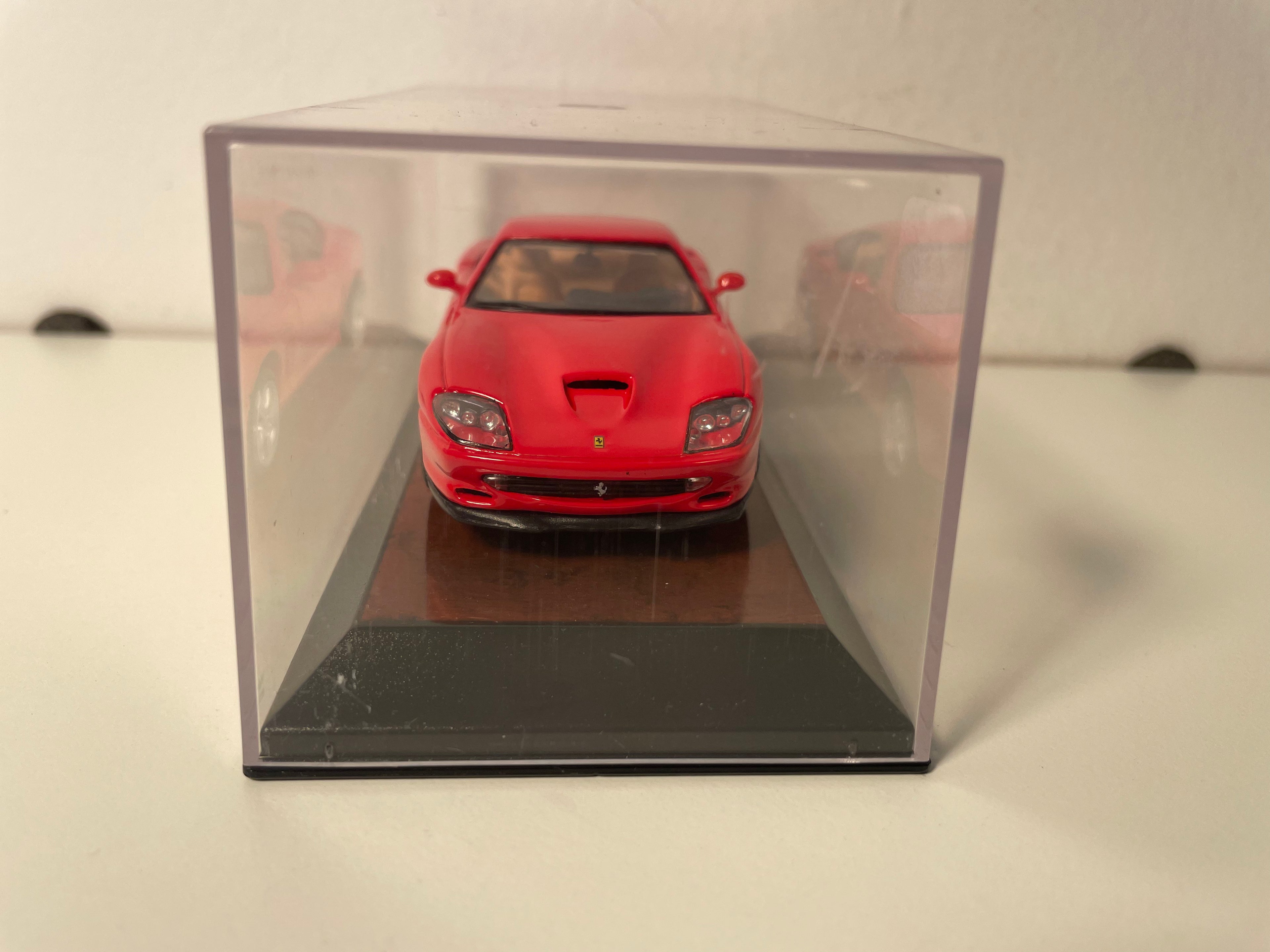 Ferrari 550 Maranello Rood 1996 - Maisto