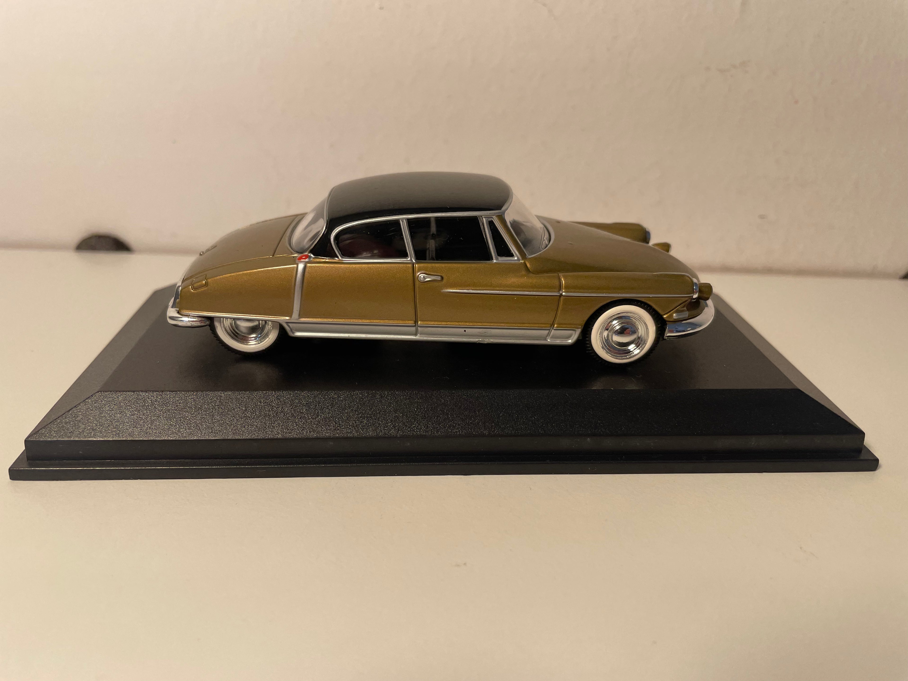 Citroën DS 19 Chapron "Le Paris" marron et toit noir de 1958 - NOREV