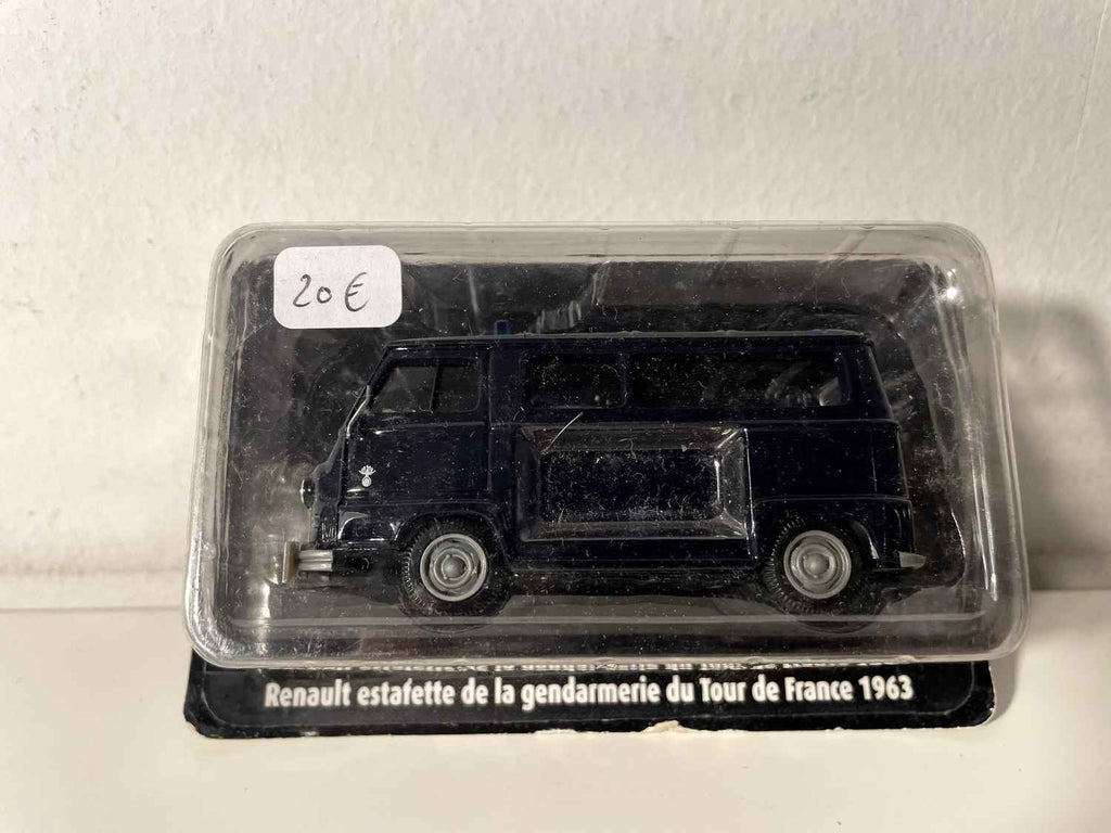Carrinha Renault preta da gendarmaria do Tour de France de 1963