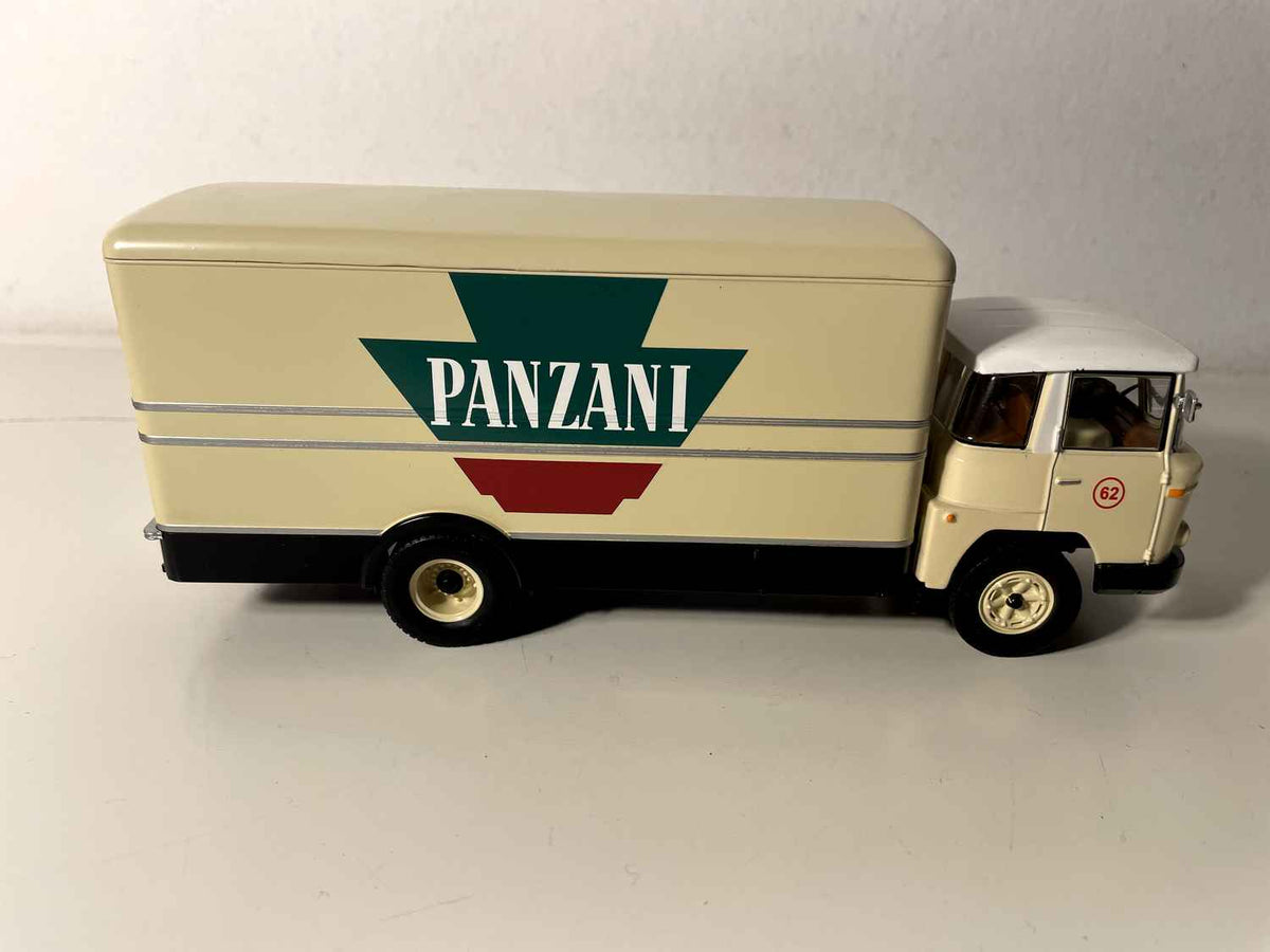 Camião WILLEM Horizon LD 610 de 1964 com carroçaria PANZANI