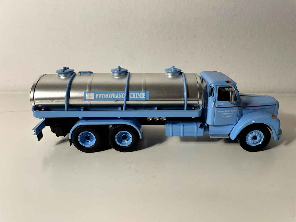 Scania Vabis LS 85 6x2 truck PETROFRANCE CHIMIE
