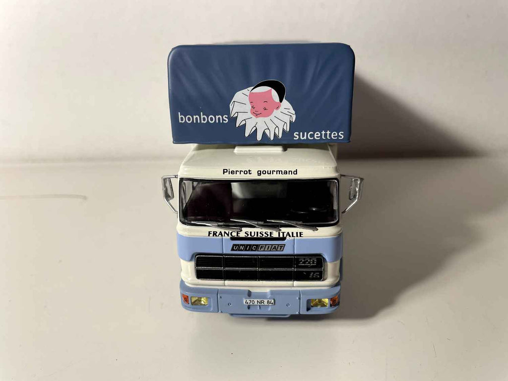 Camion UNIC 619 bleu et blanc - sucettes et bonbons Pierrot Gourmand