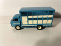 Camion vert et beige 350 BELPHEGOR de 1969 bétaillère transports de bestiaux