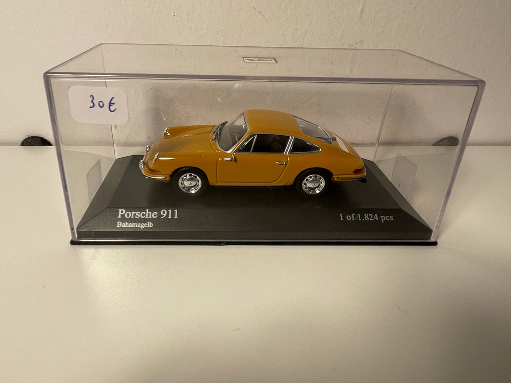 Porsche 911 Castanho - MINICHAMPS
