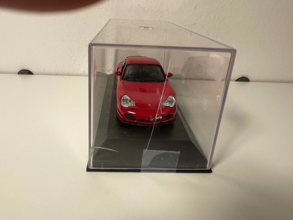 Porsche 911 ciemnoczerwony - MINICHAMPS