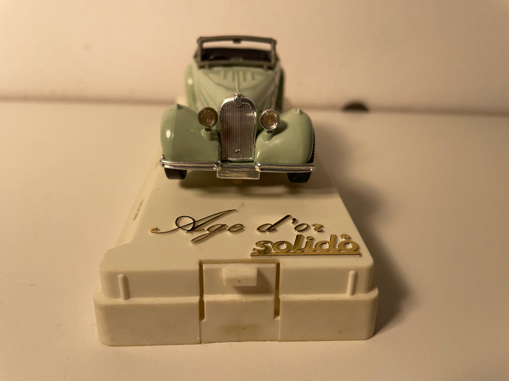 Talbot T23 verte pâle de 1937 - Solido référence 4003