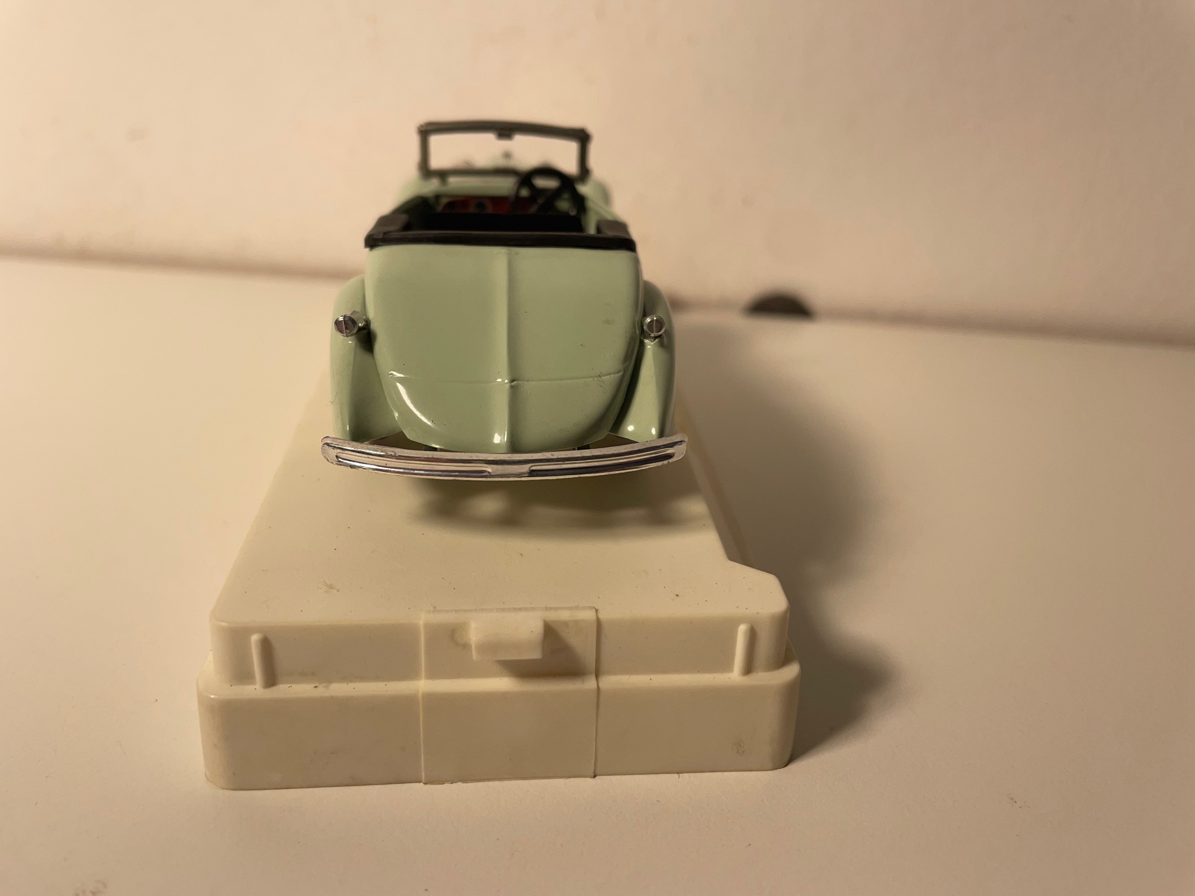 Talbot T23 verte pâle de 1937 - Solido référence 4003