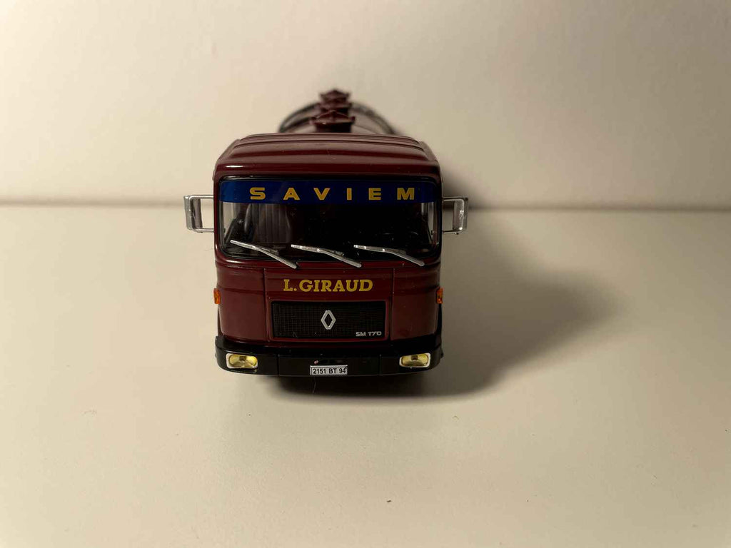 Saviem SM 170 truck, 860 cabin, from 1972, food tanker (L. GIRAUD transport)