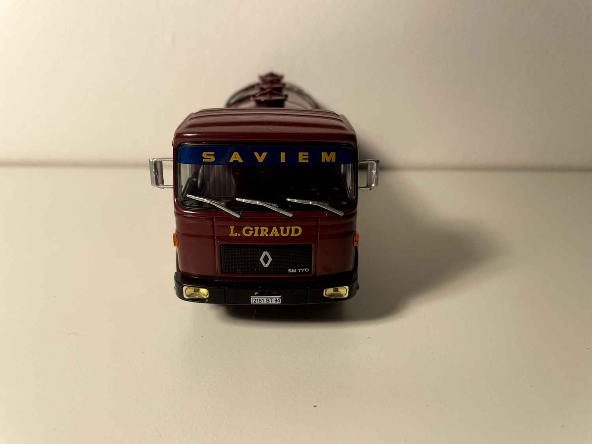 Saviem SM 170 truck, 860 cabin, from 1972, food tanker (L. GIRAUD transport)