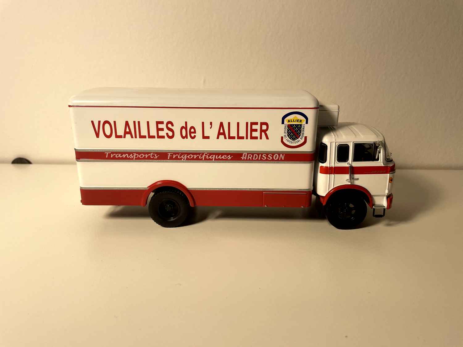 Camion BERLIET GR 200 Volailles de l'Allier (transports frigorifiques ARDISSON)