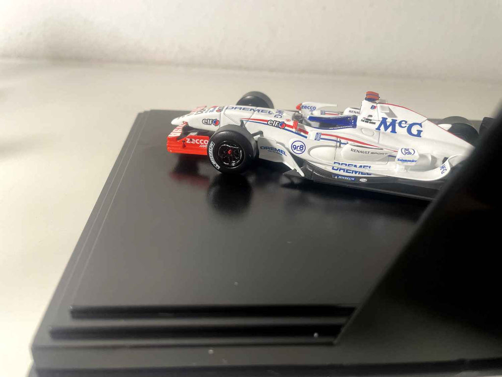 Renault Sport Formula Renault 3.5 biały numer 21 - Norev