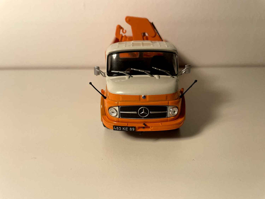 Ciężarówka Mercedes-Benz L911 z wywrotki Jean Lefevre z 1969 roku